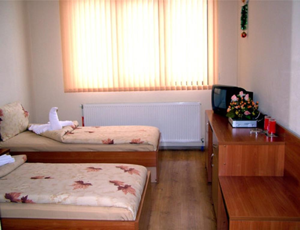Family Hotel St. Constantine And Helena 伊瓦伊洛夫格勒 客房 照片